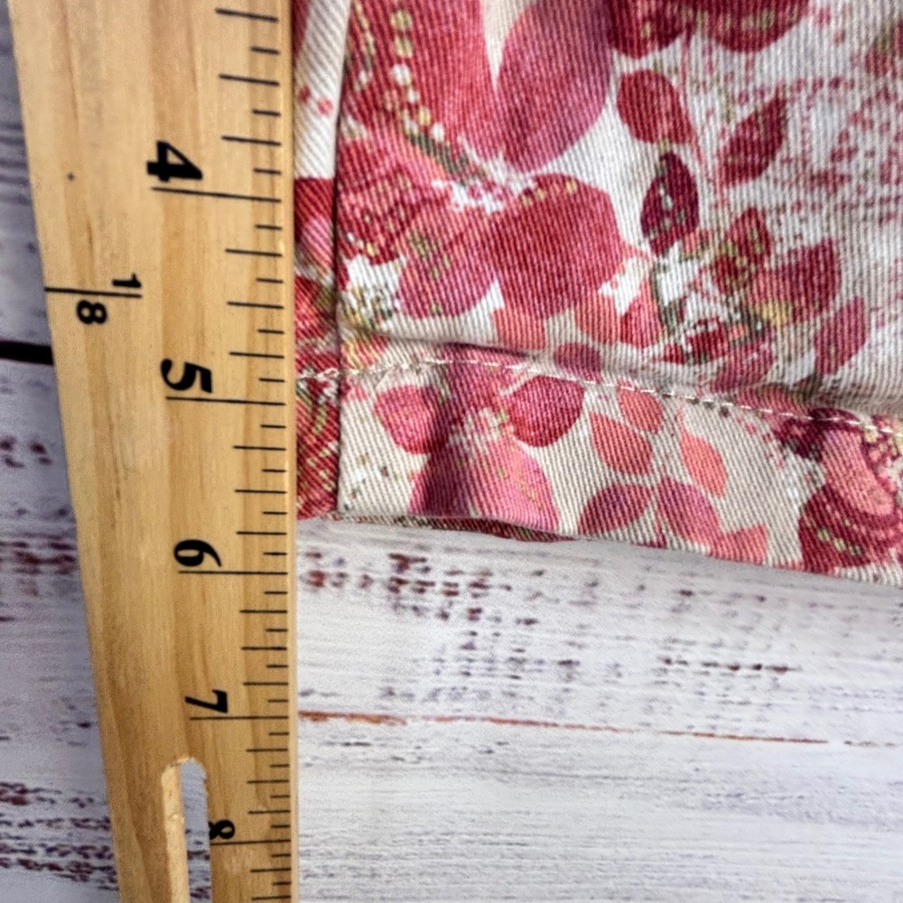 Vintage Floral Denim Shorts 16 Red Pink Cotton Stretch Jorts Cottage Feminine - Picture 9 of 11